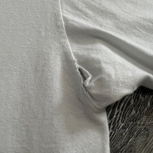 Selena Quintanilla Portrait T Shirt Cotton Graphic Tee - Picture 5 of 5